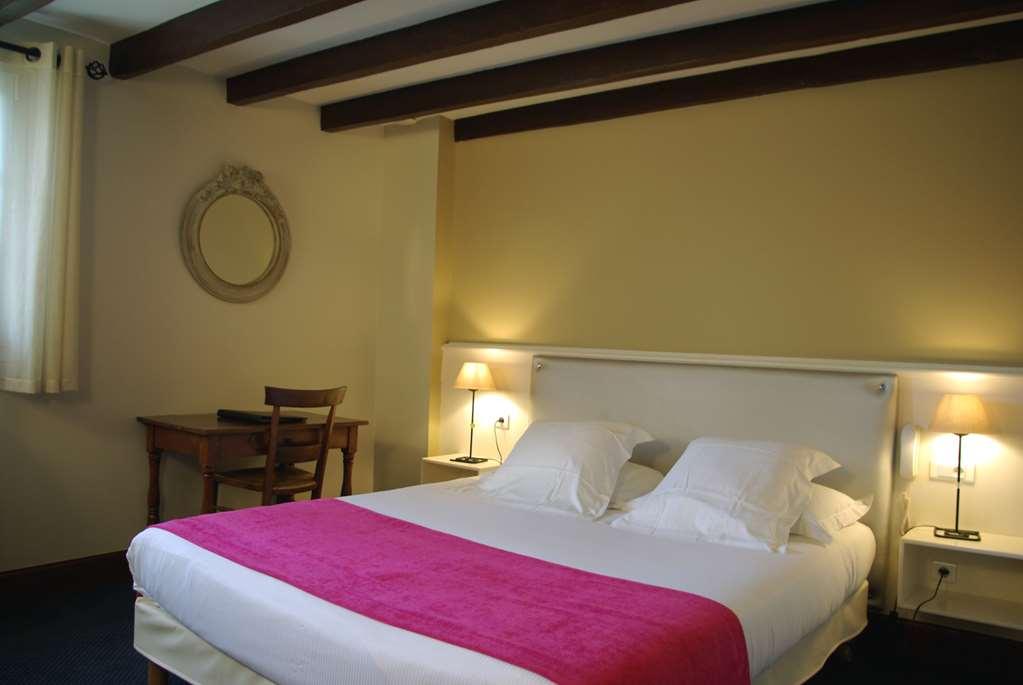 Hotel Ithurria - Teritoria Aïnhoa Værelse billede