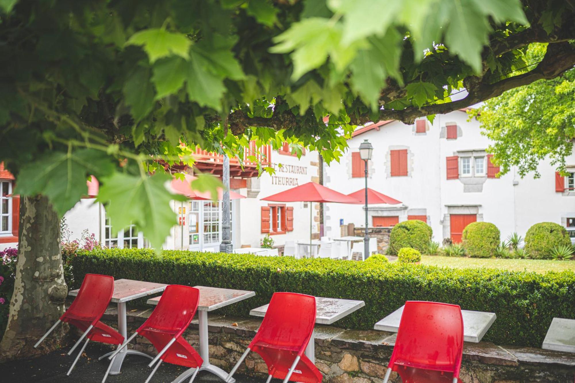 Hotel Ithurria - Teritoria Aïnhoa Eksteriør billede