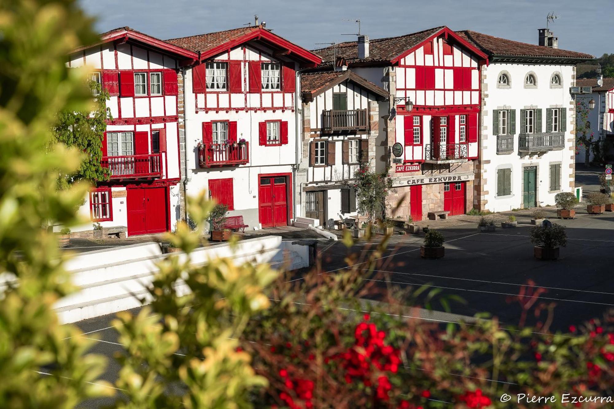 Hotel Ithurria - Teritoria Aïnhoa Eksteriør billede